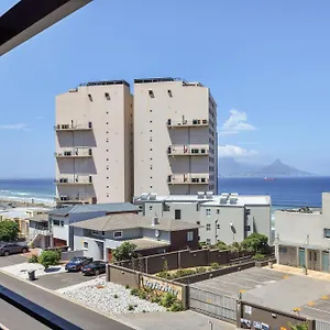  Apartment Manhattan On Coral South Africa